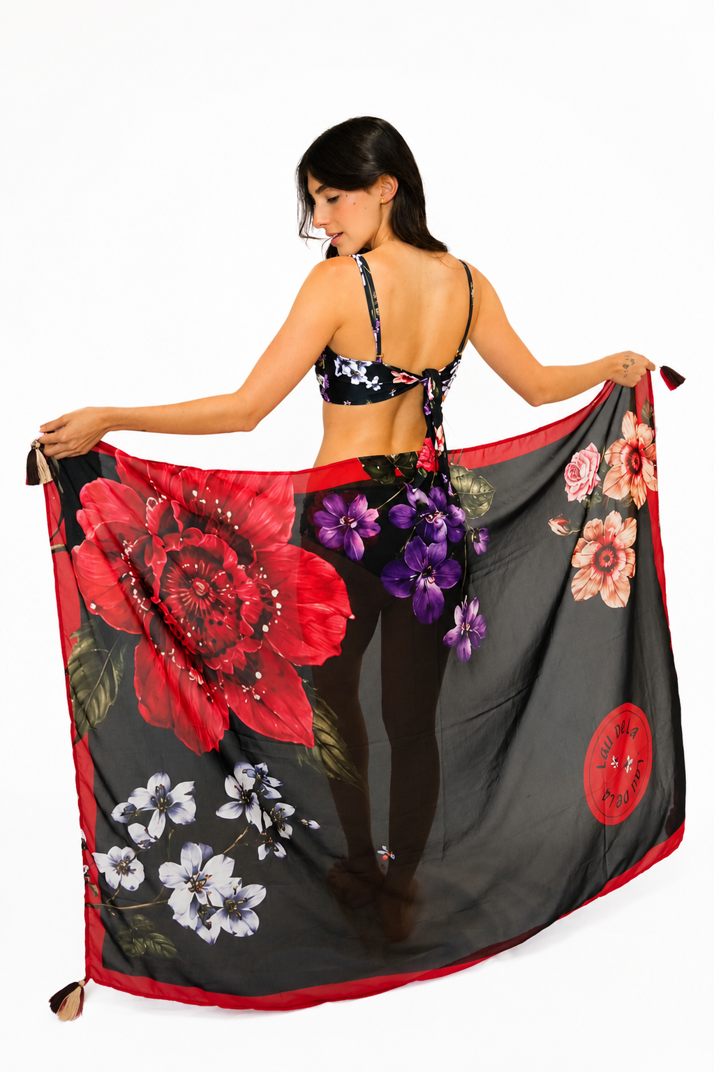 Roya Cover Up