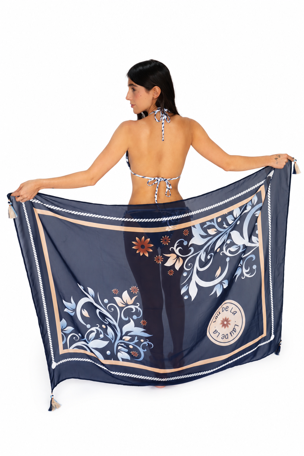 Amira Cover Up